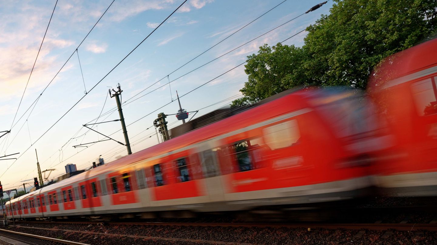 Modernisierung Schienennetz: Bauarbeiten an Voreifelbahn – Statt Bahnen fahren Busse