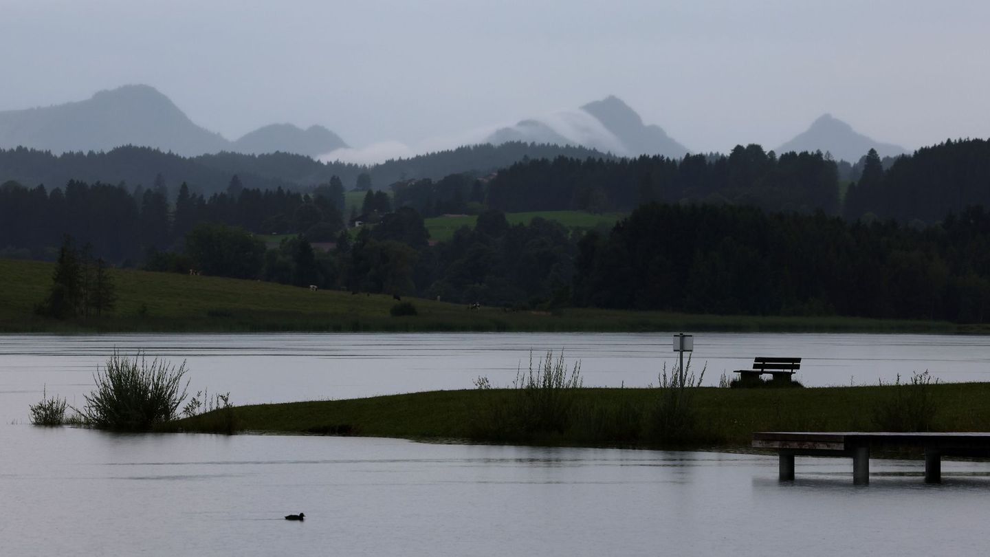 Wettervorhersage: Regen und Gewitter im Süden Bayerns – teils Starkregen