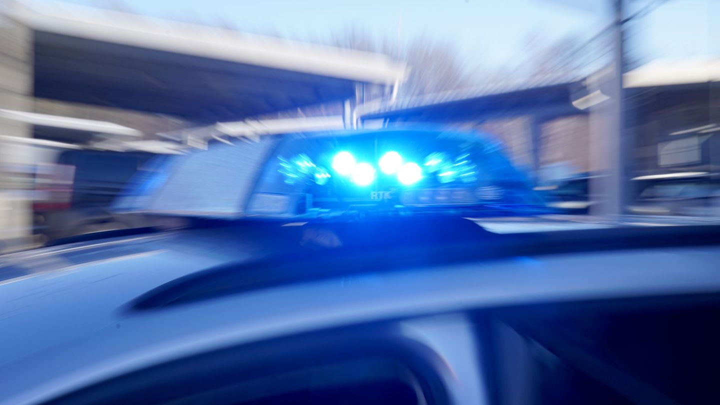 Kriminalität: Mann wird in Neukölln verfolgt und zieht Schusswaffe