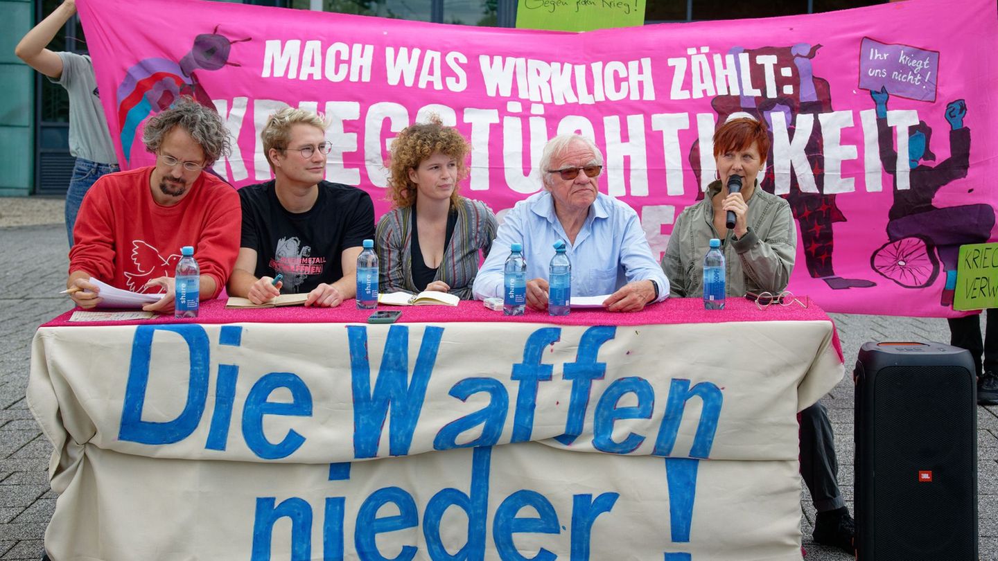 Demonstration in Köln: Gewalt bei Antikriegs-Demo wird Thema im Landtag