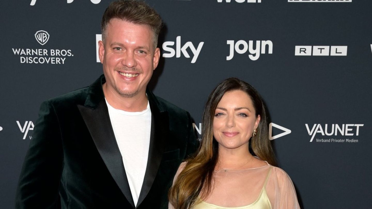 „GZSZ“-Star : Schwangere Anne Menden: Hochzeit mit Gustav Masurek kann warten