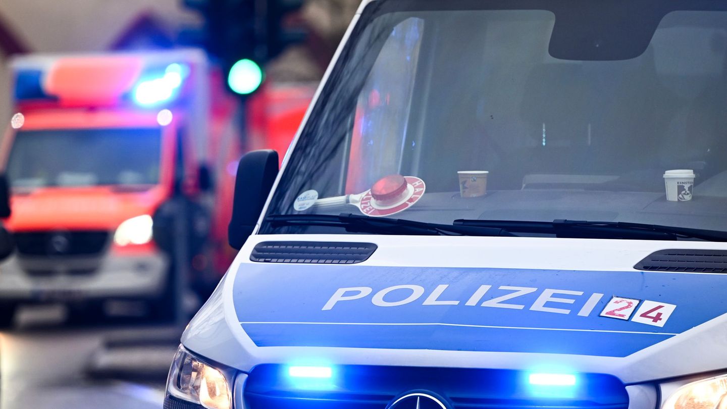 Berlin: Auto fährt in Menschengruppe – mehrere Verletzte, darunter Kinder